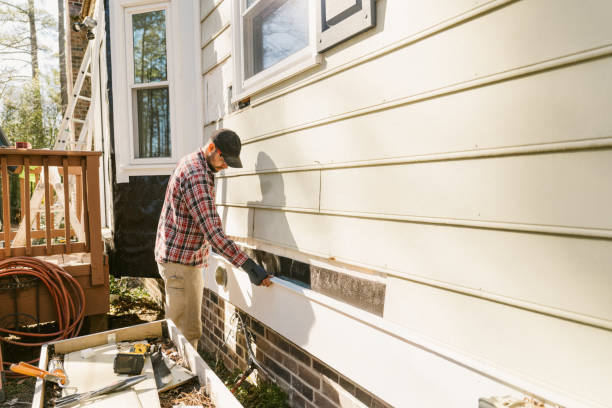 Top rated local Storm Damage Siding Repair specialists in Strasburg, OH
